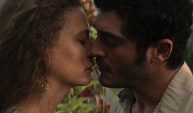 Serenay Sarıkaya ve Burak Denizli Şahmaran'dan yeni sezon görselleri izleyenleri hayran bıraktı