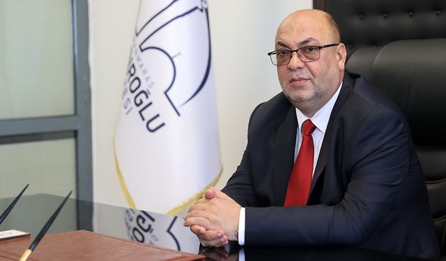 Dulkadiroğlu Belediyesi'nden "Ümmetin Emaneti Kudüs" tiyatro gösterisi