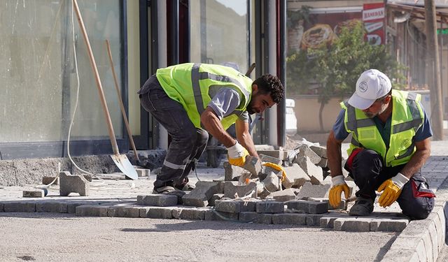 Dulkadiroğlu'nda depremin yaraları sarılıyor