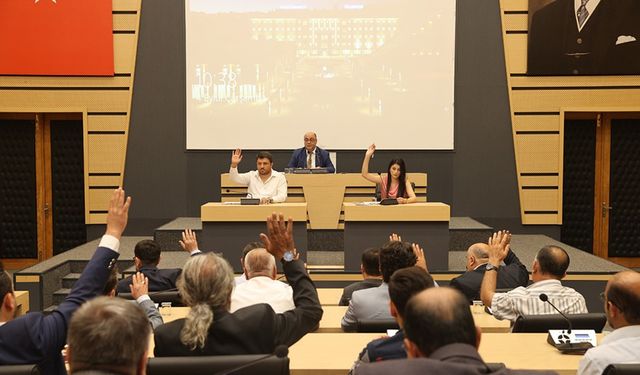 Dulkadiroğlu Belediyesi Eylül ayı meclis toplantısı düzenlendi