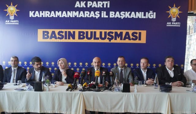 AK Parti Kahramanmaraş'ta yeni İl yönetimiyle birlikte basın toplantısı gerçekleştirdi