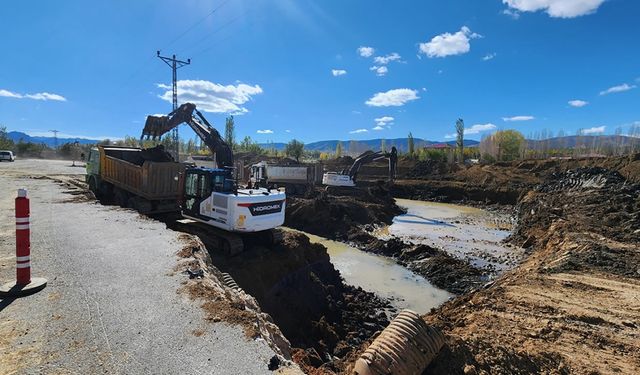 Büyükşehir’den Göksun’a 36 Metrelik Yeni Köprü