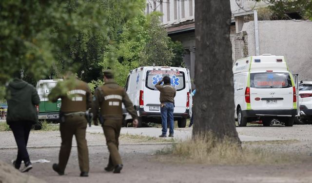 Lisede molotofkokteyli patladı: 35 yaralı