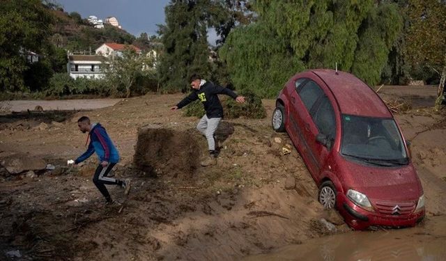 İspanya’da sel ve fırtına felaketi! 4 kayıp