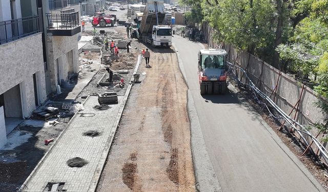 Büyükşehir, Kentsel Tasarım Alanlarında Ulaşım Yatırımlarına Başladı