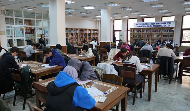 Büyükşehir Belediyesi, üniversite sınavlarına hazırlanan gençler için anlamlı bir çalışmaya daha imza attı