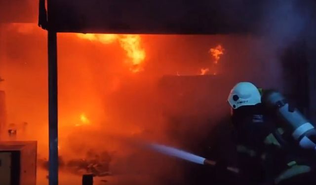 Kahramanmaraş’ta Korkutan İş Yeri Yangını