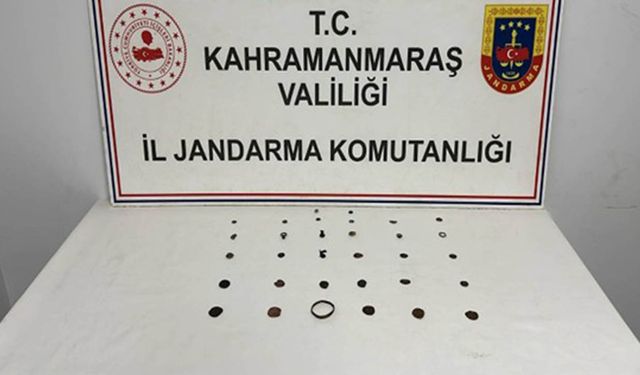 Kahramanmaraş’ta Sikke ve Tarihi Objeler Ele Geçirildi