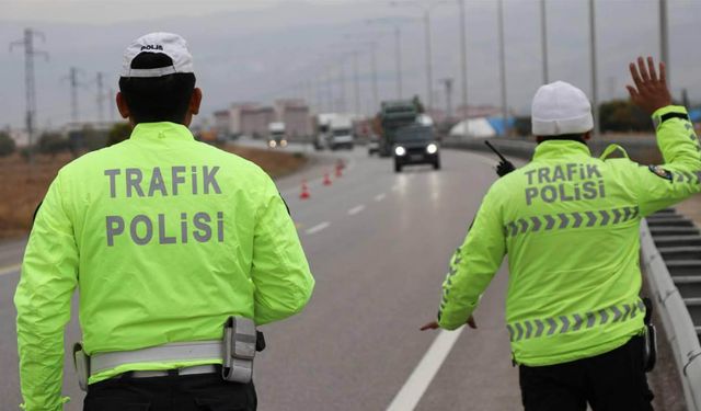 Trafikte Kuralsızlar Affedilmedi! Rekor Ceza