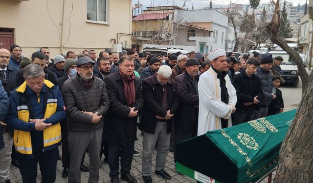 Başkan Odunkıran'ın Ablası Hatice Erşan Son Yolculuğuna Uğurlandı