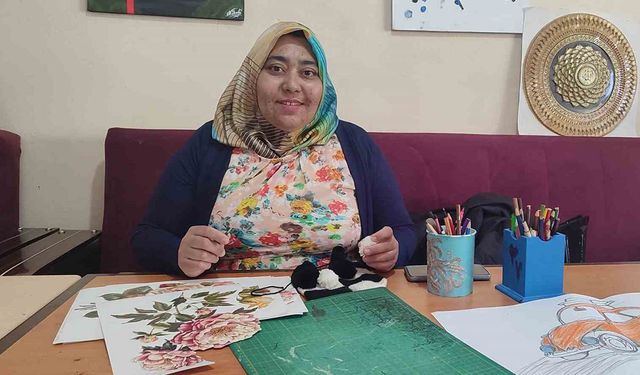 Şizofreni Hastalığını Sanatla Yenmeye Çalışıyor