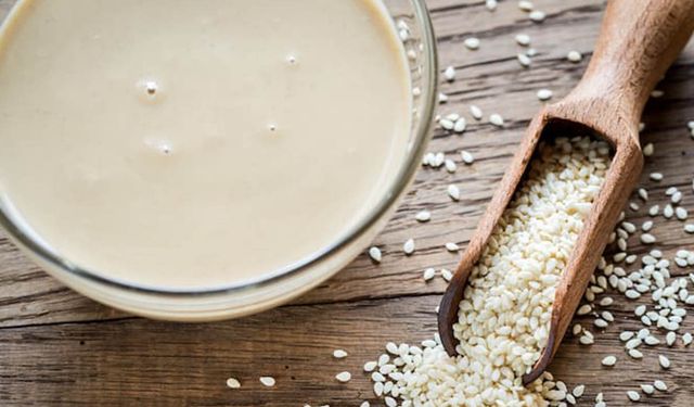 Sahurda Tüketilen Bir Kaşık Tahin Mideyi Koruyor