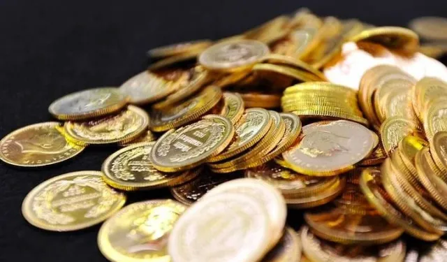 Altında bekleyen kazanacak! Haftaya rekorla başladı asıl bomba 2026'da çeyrek altın, gram altın...