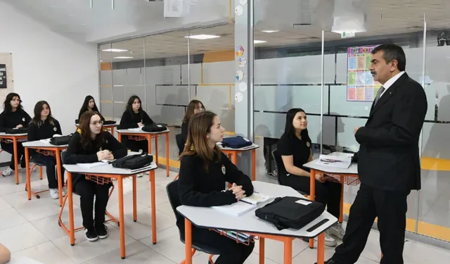 Lise kaç yıl olacak? Zorunlu eğitim süresi düşecek mi? İşte ihtimaller