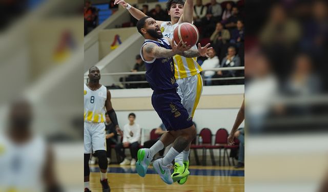 Kipaş İstiklalspor deplasmanda farklı kazandı