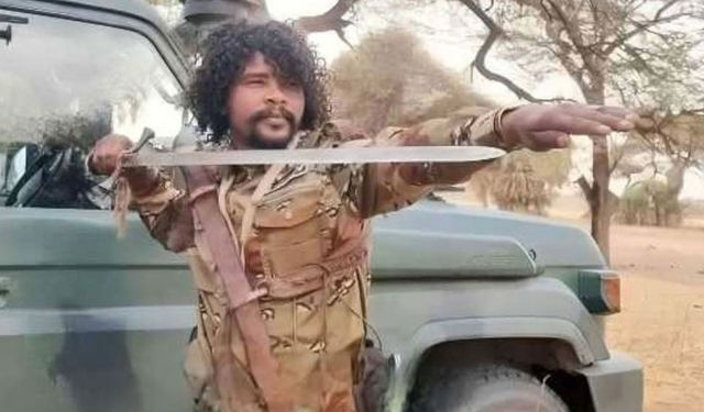 Sudan'ı kan gölüne çeviren Ebu Lulu: 2 bin kişiyi öldürdüm, daha fazlasını da öldüreceğim