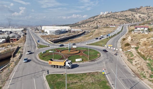 Sümbüllü Caddesi’nin Tekerek’e Çıkış Şeridi 24 Kasım’a Kadar Trafiğe Kapatıldı!