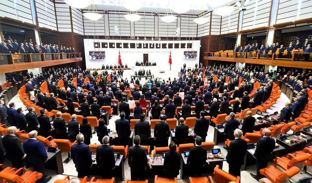 AK Parti, 11. Yargı Paketi’ni TBMM Başkanlığı’na sundu