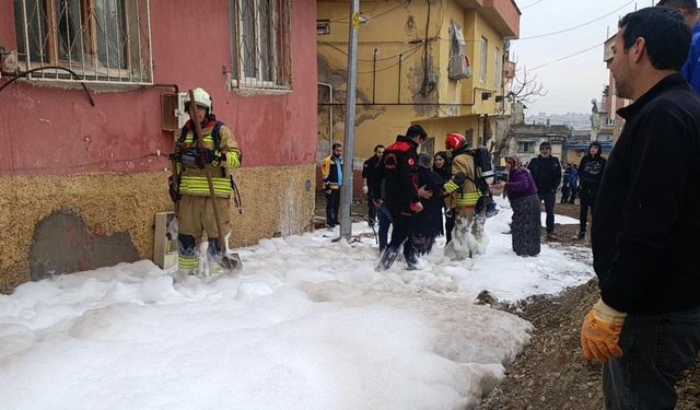 O çalışmada korku dolu anlar: Doğalgaz borusu patladı
