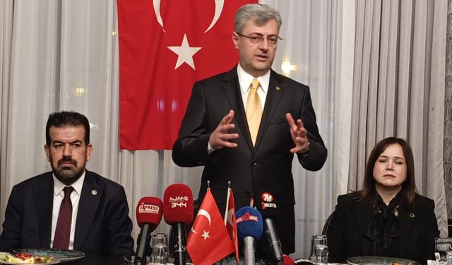 Mansur Metehan’dan net mesaj: Bu mücadele siyaset üstüdür