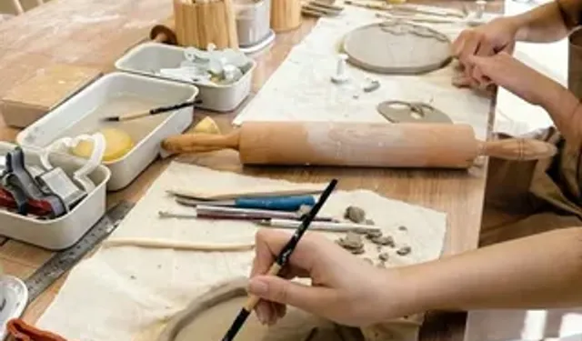Kadınlara büyük fırsat: Onikişubat’ta ücretsiz seramik kursu başlıyor