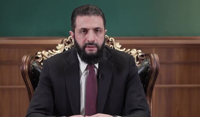 Eş-Şara, yeni kararnameyi imzaladı! Kürtlere anayasal güvence sağlandı