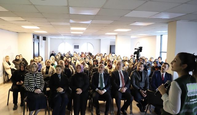 AK Parti Kahramanmaraş İl Kadın Kolları’ndan bağımlılıkla mücadele semineri