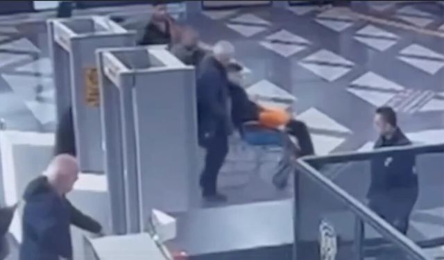 Güvenlik kontrolünü aşan saldırı: Yeni görüntüler şoke etti