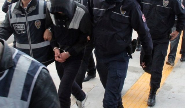 İstanbul merkezli 10 ilde bahis operasyonu: 31 gözaltı