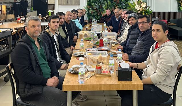 Kahramanmaraş’ta Şampiyonluk Coşkusu Sofraya Taştı