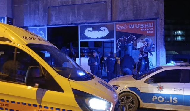 İsa Divanlı Mahallesi’nde korkunç olay: Bir kişi ölü bulundu