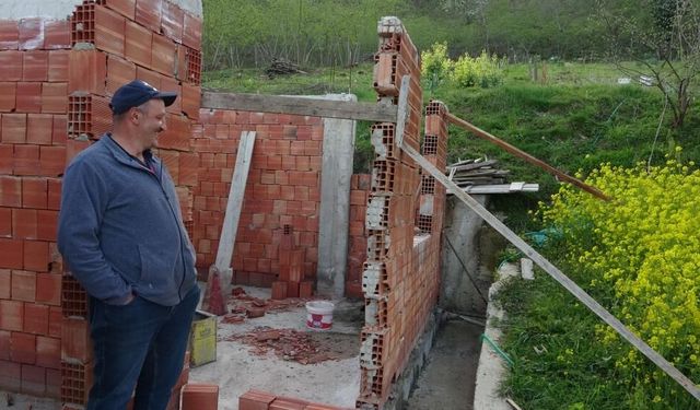 Duvarı yıkmadan taşıdı! Ustanın yöntemi olay oldu