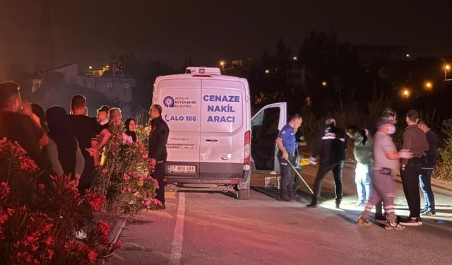 Cumhuriyet Caddesi’nde silahlar konuştu: 3 ölü