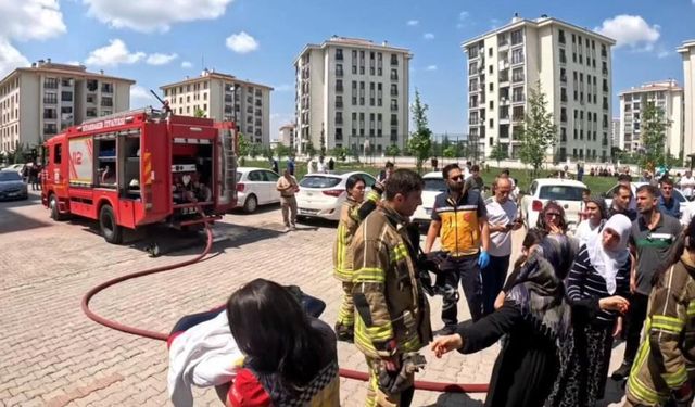 Diyarbakır’daki yangında mucize kurtuluş: O anlar kamerada!