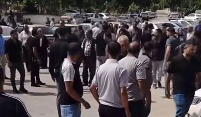Asri mezarlık’ta yoğun silah sesleri! Cenaze töreni sırasında kurşunlar yağdı