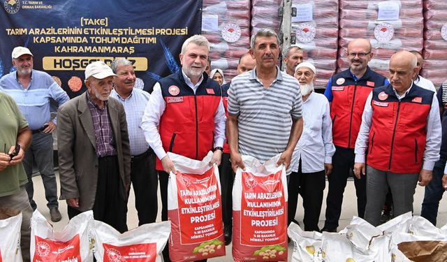 Kahramanmaraş'ta çiftçiye 47 ton soya tohumu desteği
