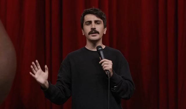 Deniz Göktaş Kimdir ve Neden Soruşturma Açıldı? Deniz Göktaş Olayı Nedir, Sahne Gösterisinde Ne Dedi?