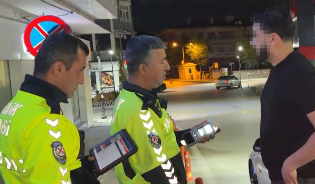 Alkolmetreye üflemedi, 352 bin lira ceza kesilip 5 yıl ehliyetine el konuldu