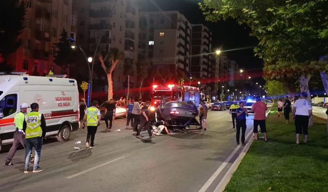 Kahramanmaraş’ta makas atarak yarış iddiası kazayla bitti