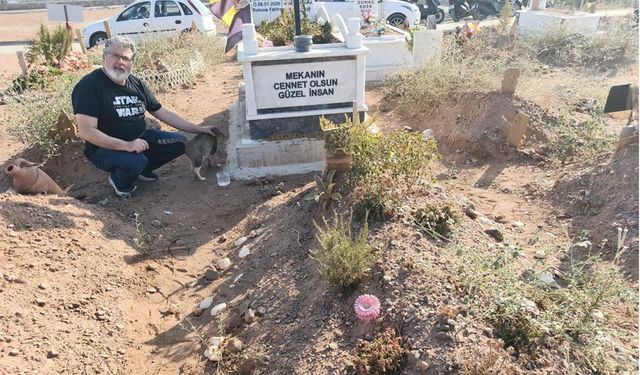 Her gün aynı mezara geliyor: Nedeni ortaya çıktı