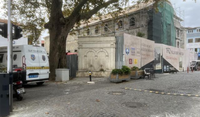 192 yıllık tarihi yapının restorasyonunda üzücü kaza! Kolunu iş makinesine kaptırdı