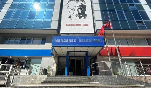 Menderes Belediyesi soruşturmasında ikinci dalga: 9 gözaltı