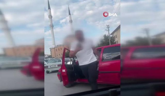 Trafikte korna tartışması! "Sizi öldürürüm" diye tehdit etti