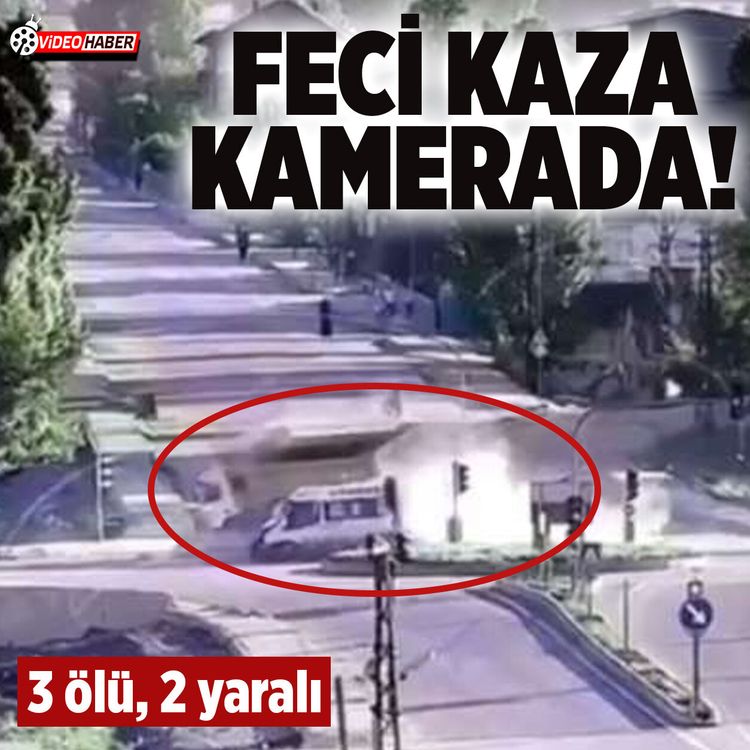 Yüksekova'da feci kaza: 3 ölü, 2 yaralı! Dehşet anı kamerada