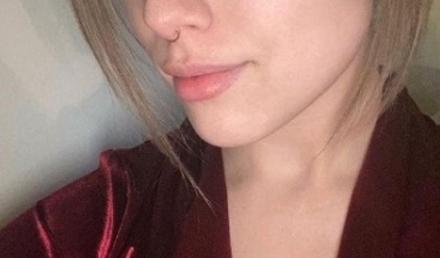 Model Lauren Summer&#039;ın Instagram&#039;da 2.6 milyon takipçisi var.