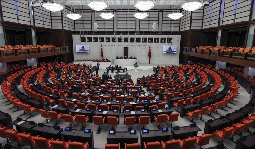 Basın, sosyal medya ve internet haberciliğine ilişkin düzenleme Meclis'te