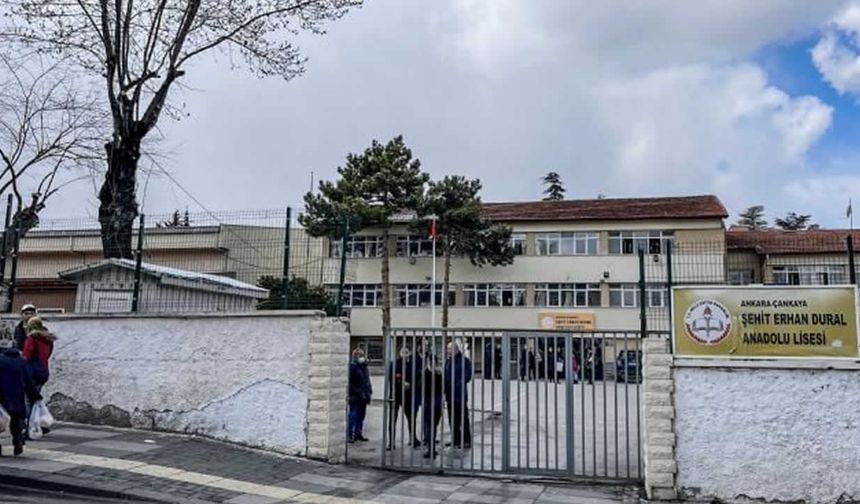 Okuldan uzaklaştırılan genç bıçakla dehşet saçtı! Depremzede öğrenciyi hayattan koparttı