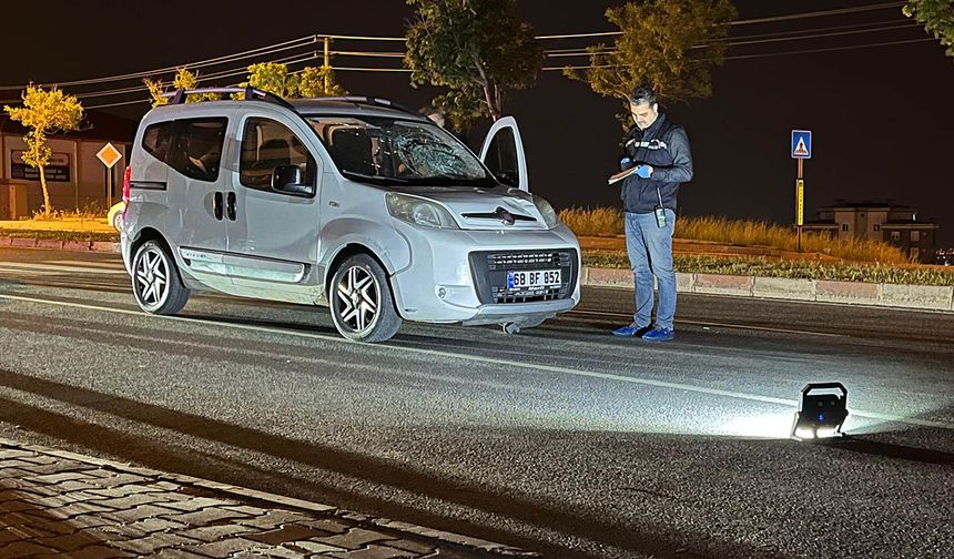 Kahramanmaraş’ta Hafif Ticari Araç Anne ve Kızına Çarptı: 1’i Ağır 2 Yaralı