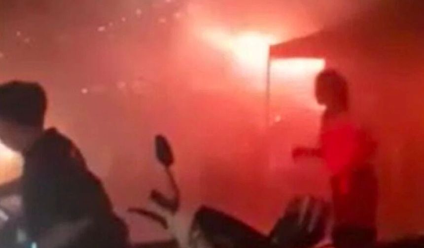 Bangkok’ta bar yangını: 27 ölü, 63 yaralı