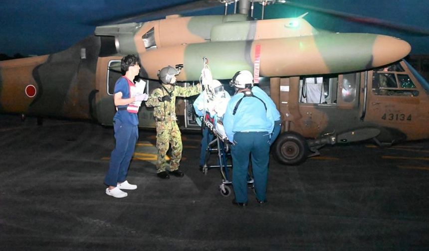 Japonya’yı sarsan deprem: Enkazda zamana karşı yarış